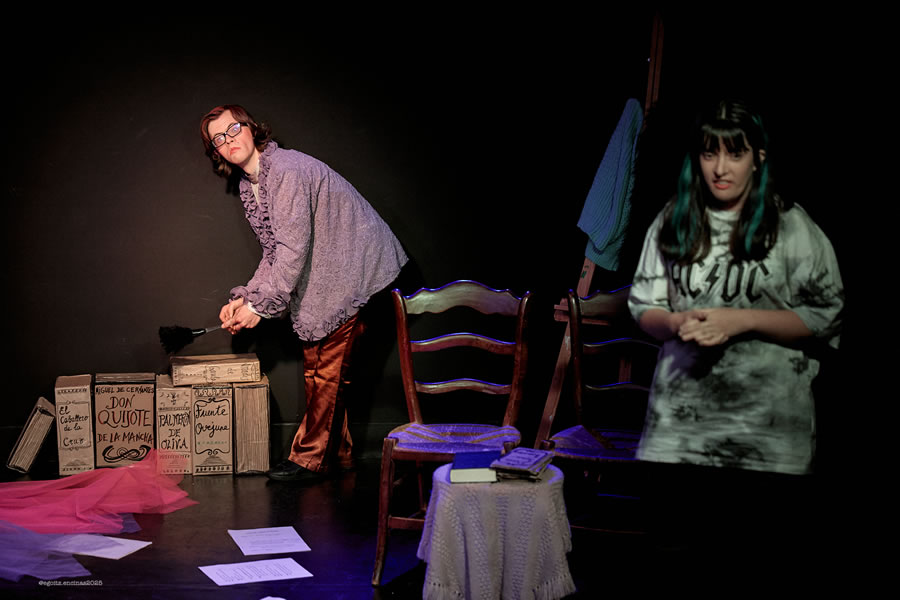 quien esta ahi arriba