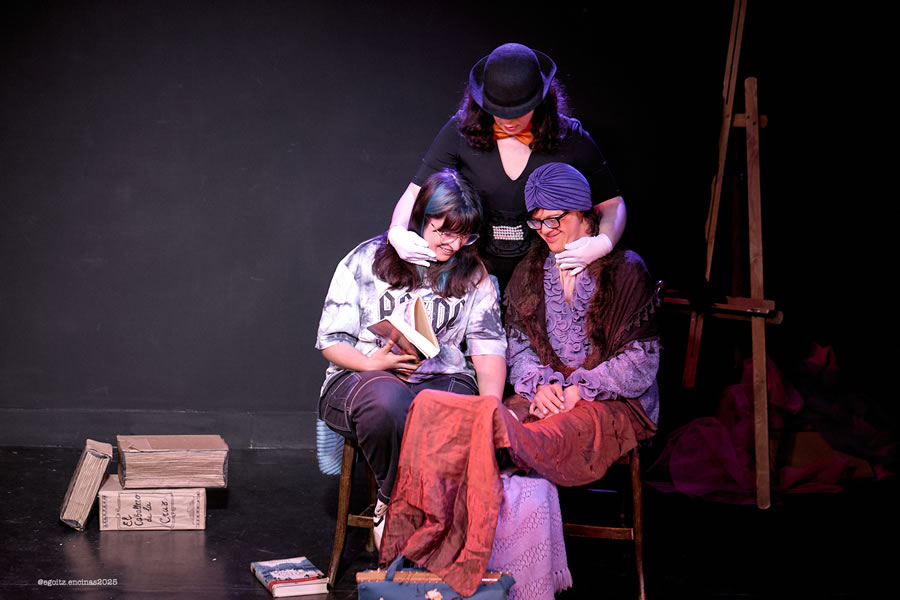 quien esta ahi arriba